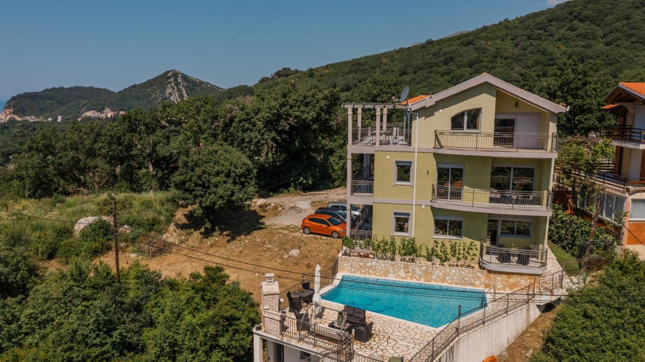 Villa Montenegrina Petrovac Exterior photo